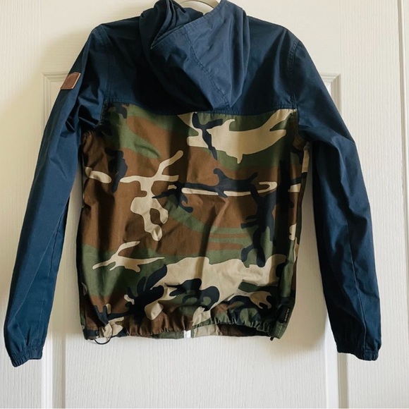 Element Wolfeboro Collection Navy Camo Lightweight Windbreaker Jacket Size S - Picture 2 of 7